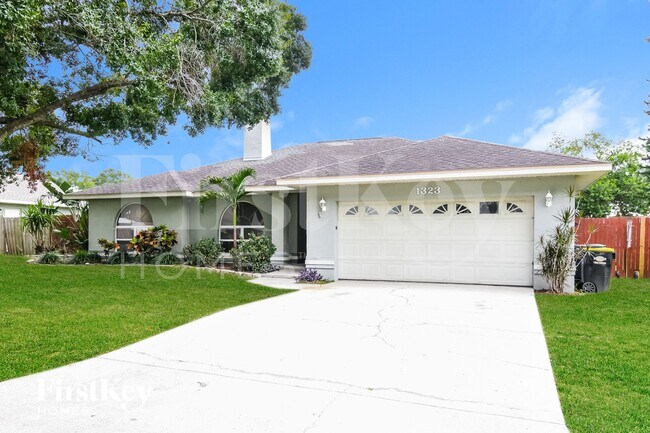 Photo - 1323 Arrowhead Ct