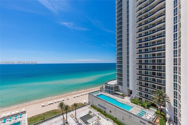 Building Photo - 16001 Collins Ave Unit 1106