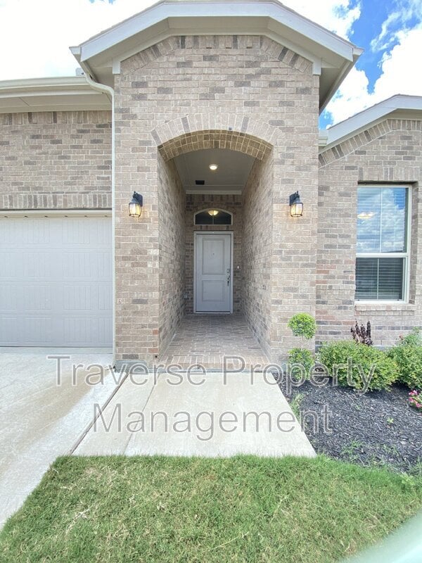 Photo - 2408 Moon Rnch