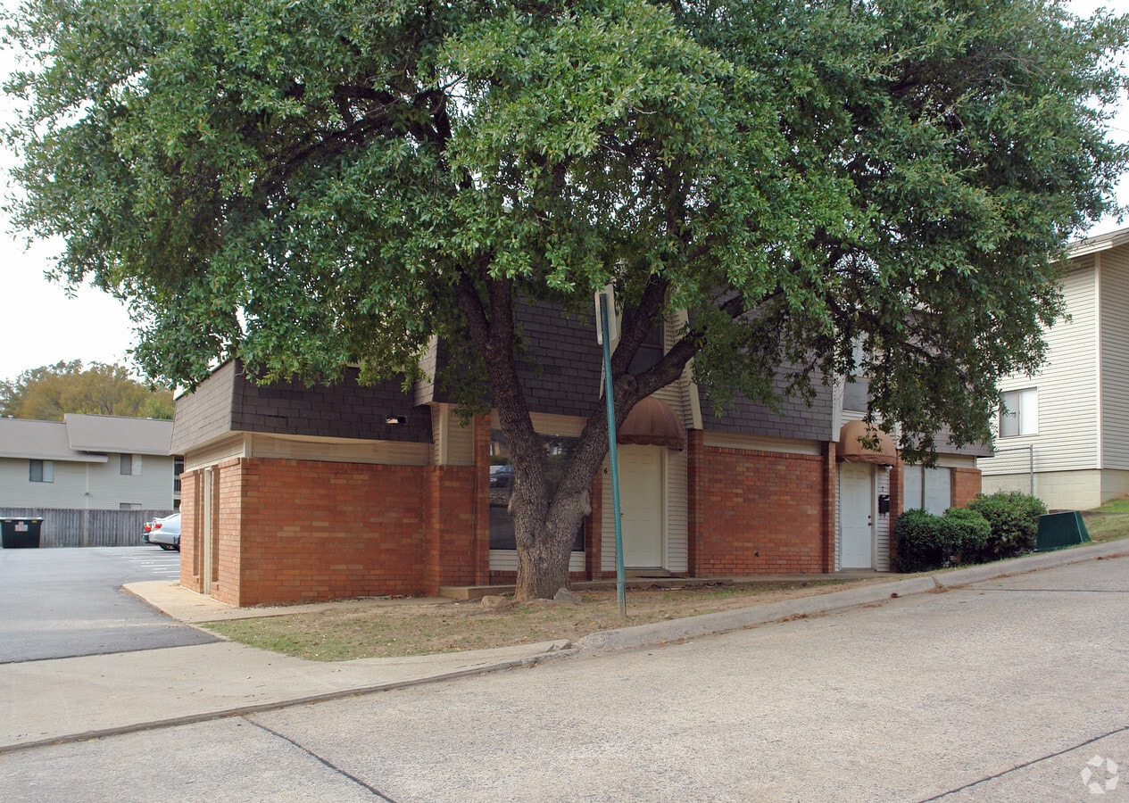 Park Heights Townhomes - Park Heights Townhomes