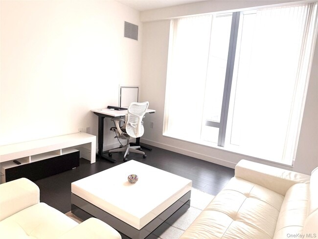 Photo - 252 South St