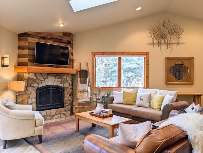 Photo - 32114 Upper Bear Creek Rd