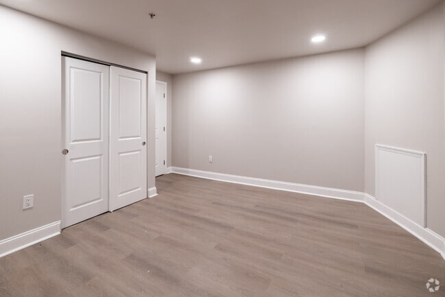 1BR, 2BA - 1,450SF - Bedroom