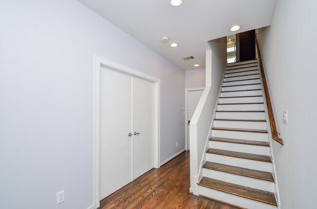 Photo - 1310 Delano St