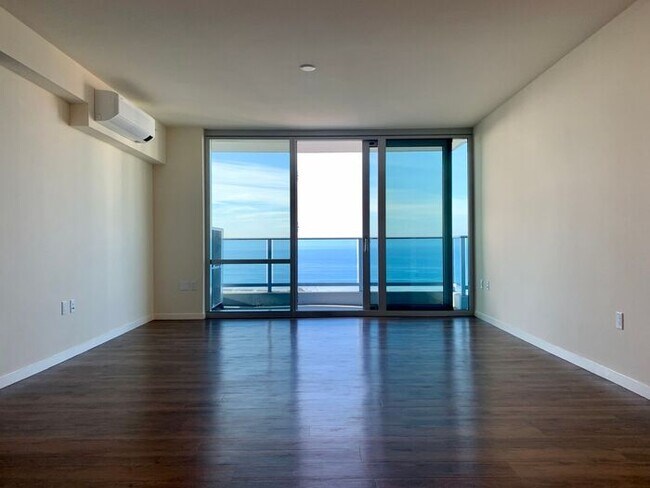Photo - The Central: Large 3 Bed, 3 Bath Condo w/ ... Unit 4109