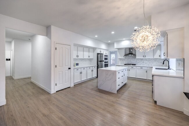 Photo - Beautiful 4BR / 3BA Corner-Lot Home with Designer Finishes