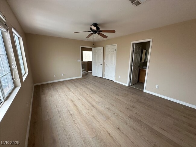 Photo - 7340 Agonis St