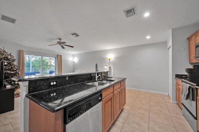 Photo - 4856 SE Duval Dr