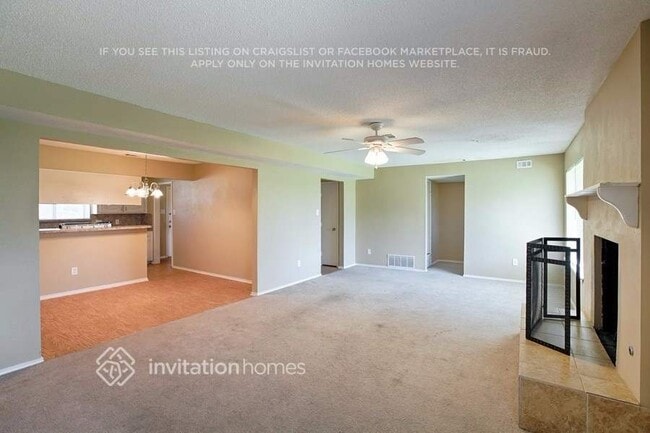 Photo - 418 Longworth Blvd