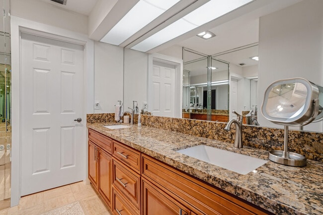Photo - 7472 La Paz Blvd Condo Unit 102