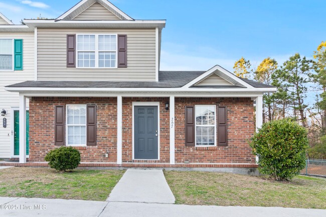 Photo - 207 Spring Meadow Cir Townhome