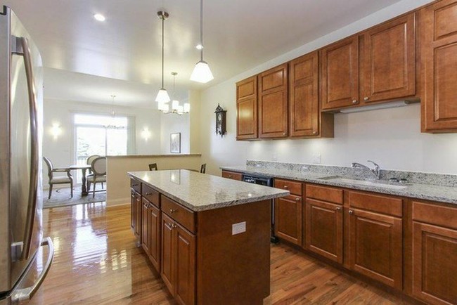 Cocina tipo chef - Princeton West Townhomes