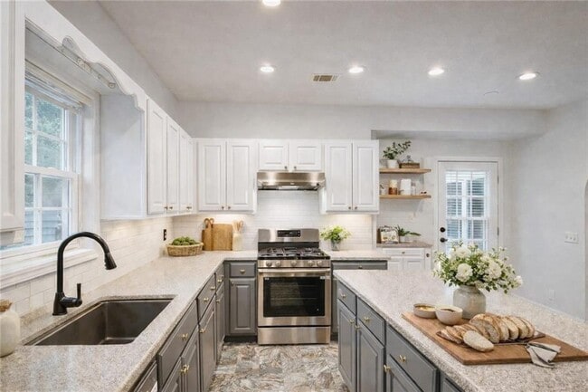 Photo - 3104 Clemson Pl