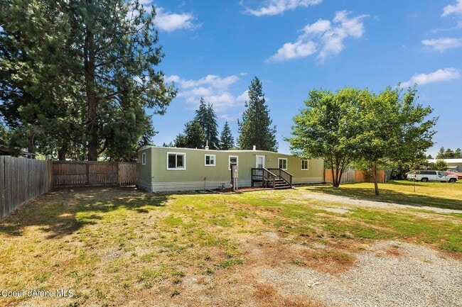 Photo - Manufactured Home 3 bed 1.5 bath RV Parking/Fenced Yard