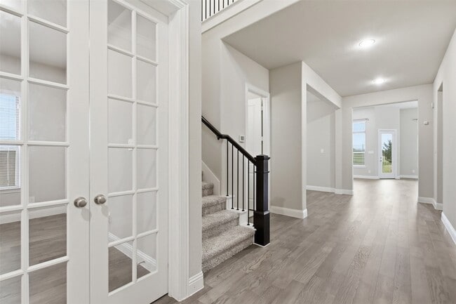 Photo - 3537 Ridgecross Dr