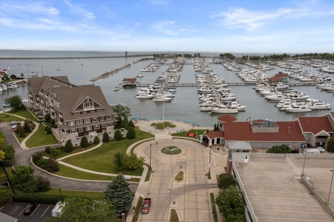 Photo - 4 Gas Light Dr