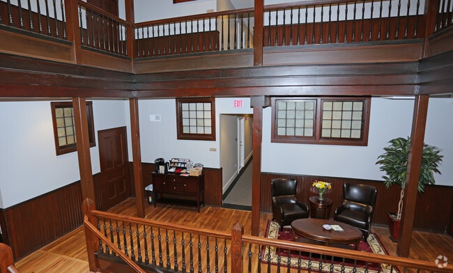 Photo - The Algonquin