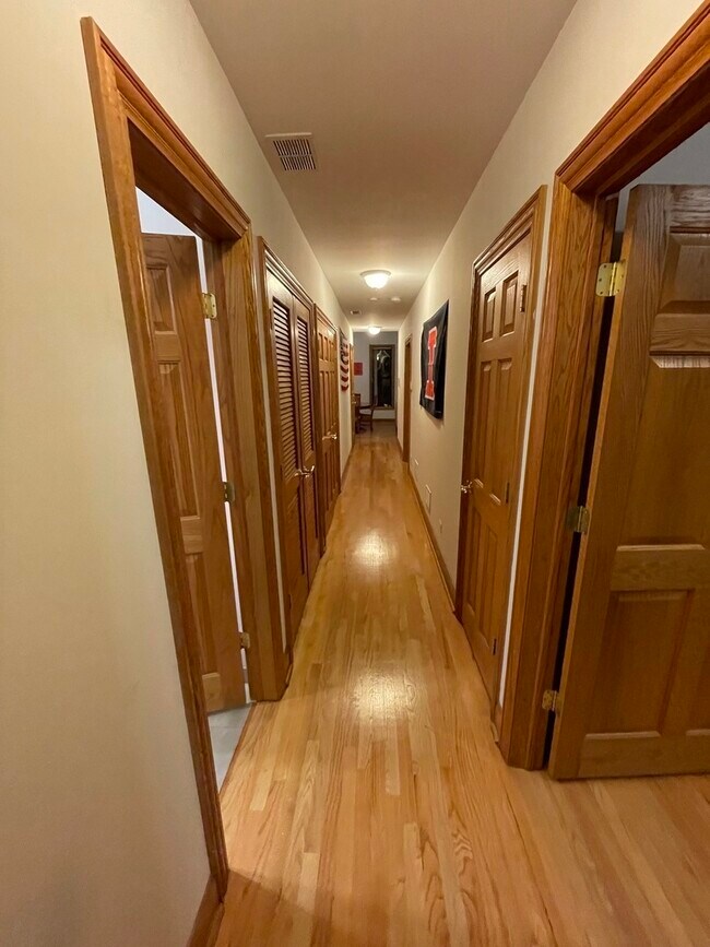 Photo - 3734 N Sheffield Ave Unit 1S