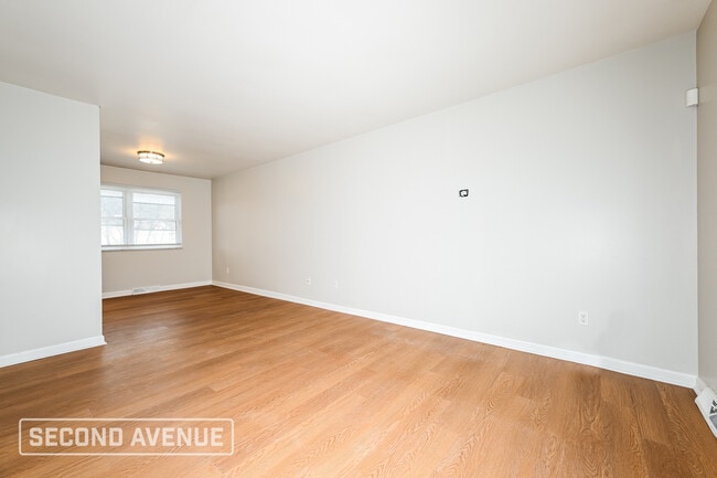 Photo - 1405 Cavitt Rd