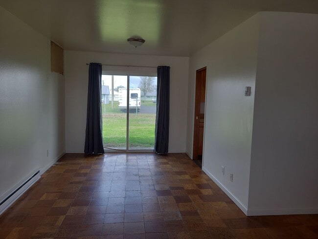 8912 Travis Dr Unidad 8912 A Travis Dr