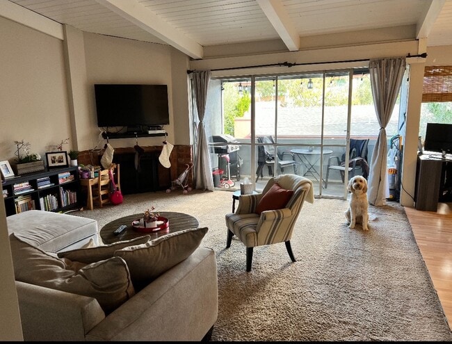 Photo - 6545 Green Valley Cir Unidad 303