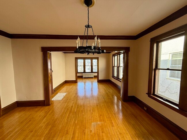 Photo - 3741 Harriet Ave Unidad 3