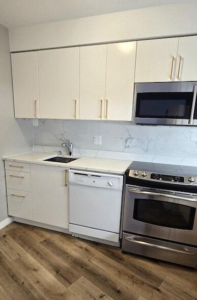 Photo - 300 N State St Unit 3132