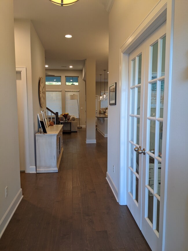 Photo - 15008 Cabrillo Way