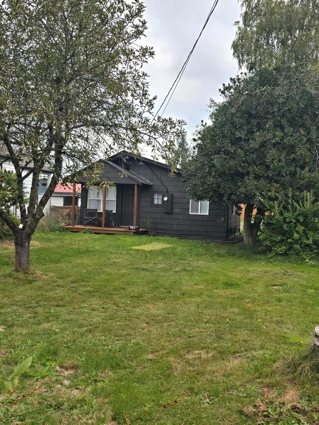 Photo - 1 Bedroom, 1 bathroom House