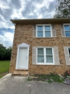 Building Photo - 1840 Woodland Ave Unit 1 Rental