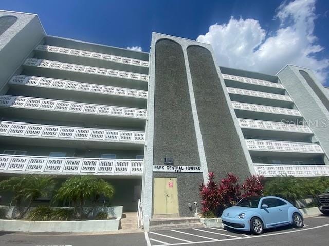 Building Photo - 7321 Central Ave Unit 202