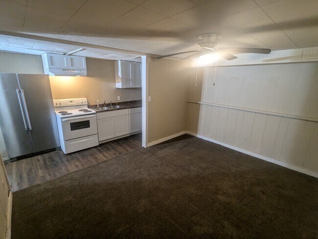 Photo - Voyager Apartments