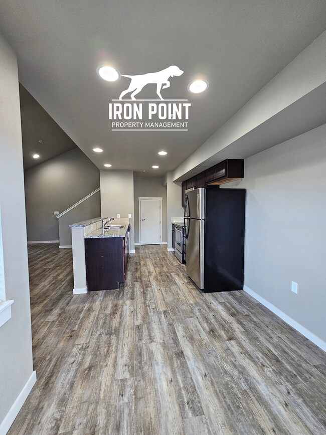 Photo - JE944 Unit 102