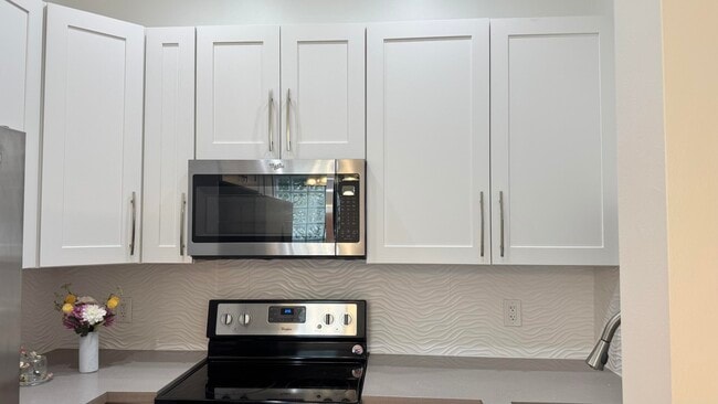 Photo - 5438 Verona Dr Unit I