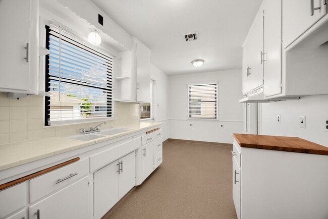 Photo - Adorable 2 Bed / 1 Bath Home In Pico Rivera near Birney Tech Academy