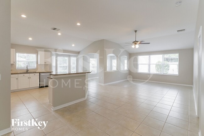 Photo - 18356 Cypress Bay Pkwy