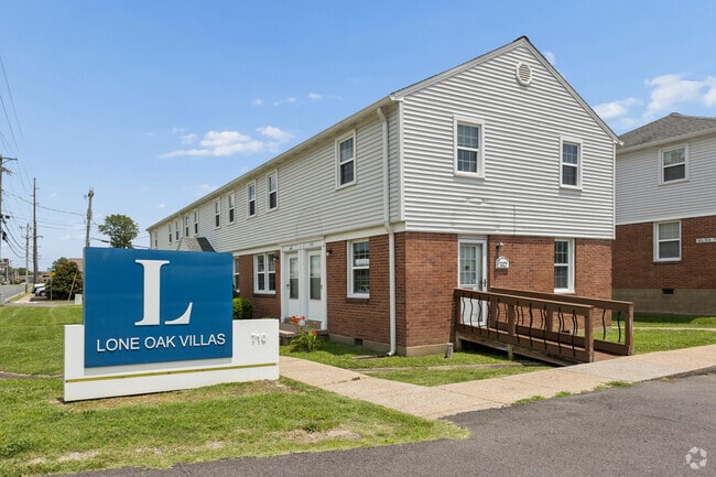 Lone Oak Villas