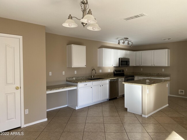 Photo - 3427 E Derringer Way