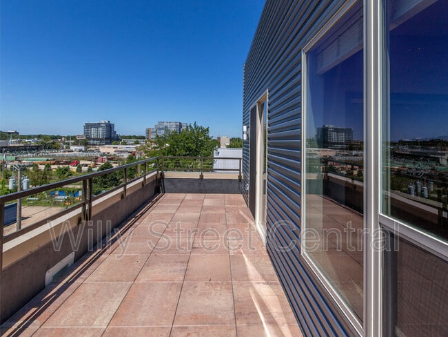 Photo - 315 S Paterson St Unidad 305