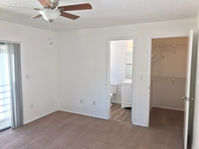 Photo - 12230 Fox Hound Ln Townhome