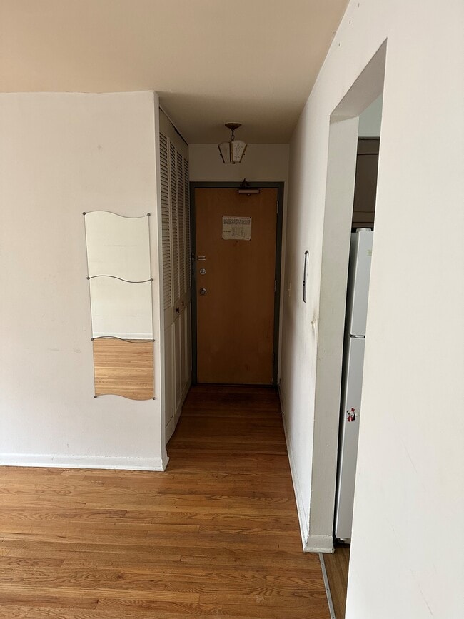 Photo - 420 W Aldine Ave Unit 520