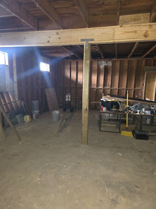 Photo - 3619 Reed Rd