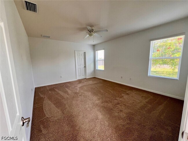 Photo - 103 NW 7th St