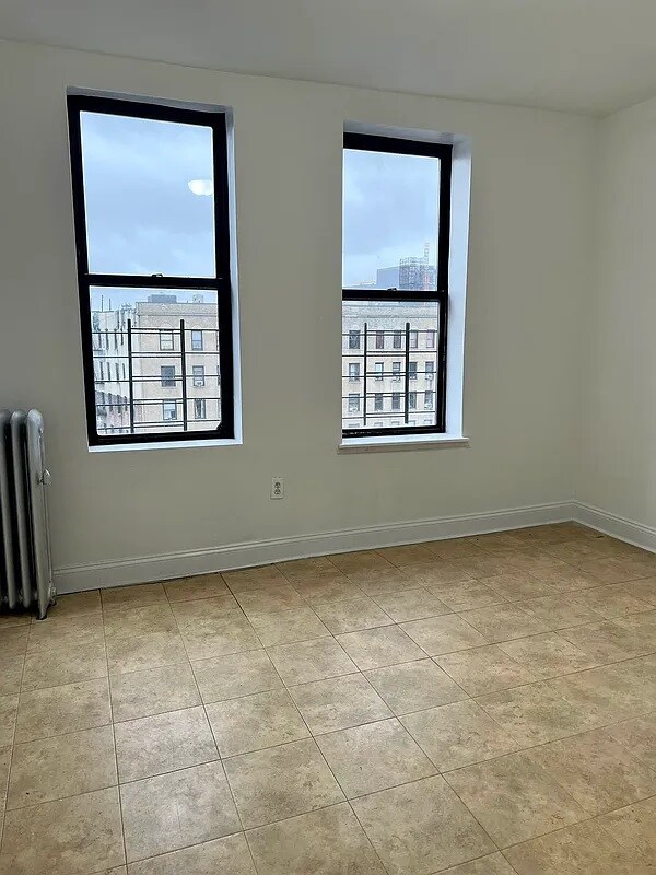 Photo - 2095 Grand Concourse Unit 34