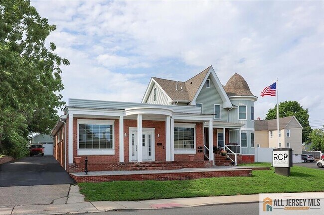 215 Washington Rd