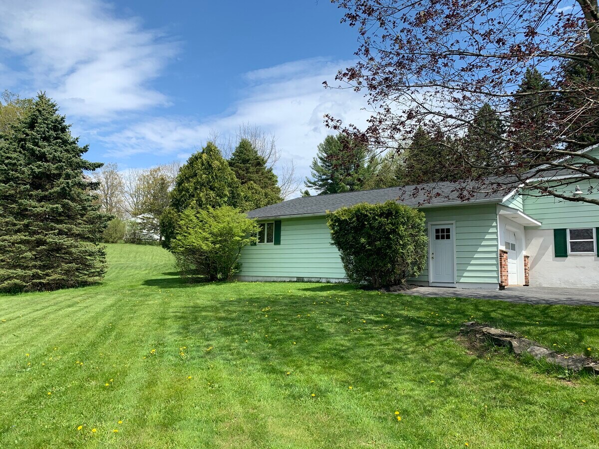 Photo - 612 Lake St Unit 1 in-law