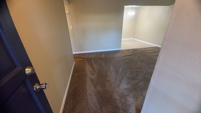 Photo - Charming 1 Bedroom, 1 Bathroom Condo for Rent! Unit 163