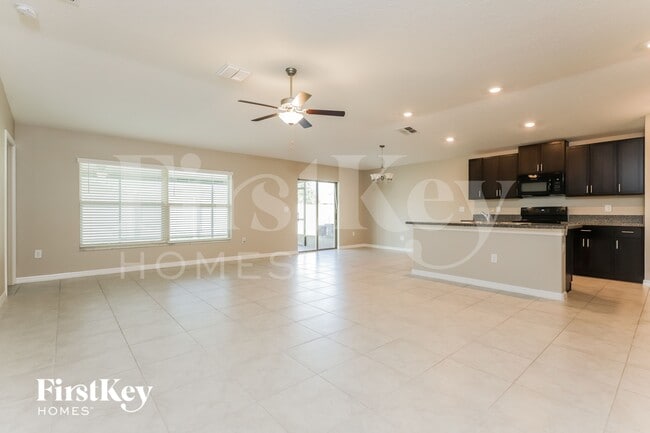 Photo - 10512 Strawberry Tetra Dr