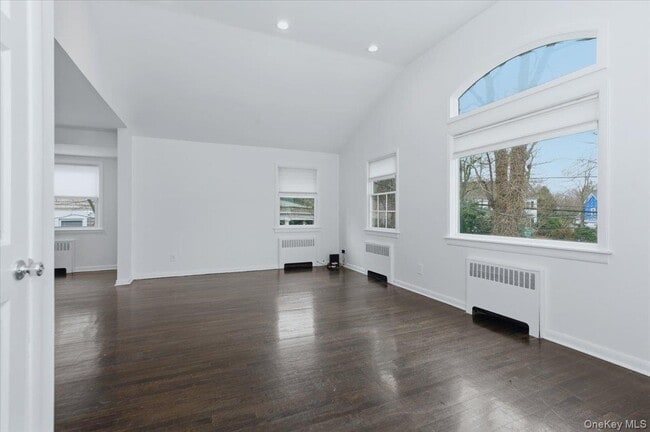 Photo - 98 Nassau Rd Unidad 2