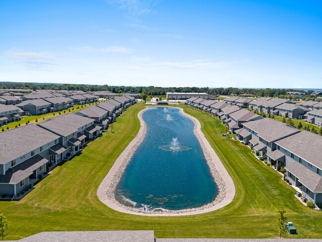 Building Photo - Asterion Rental